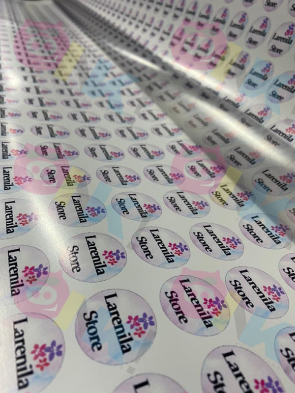 Stickers - Adhesivo troquelado 7x7cm Cantidad 70 unidades $5000 - Oink Publicidad